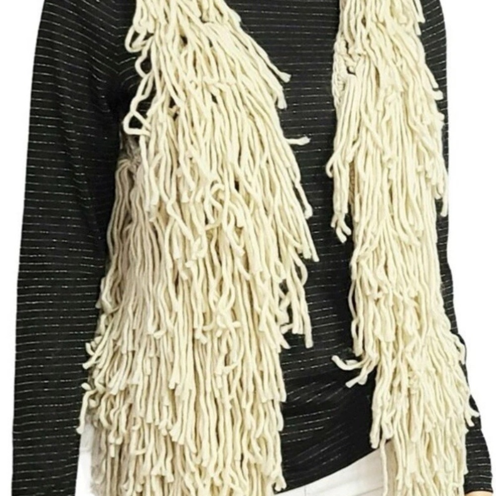 Ecote white Fringe wool vest, bnnt, size medium, WARM & NEW